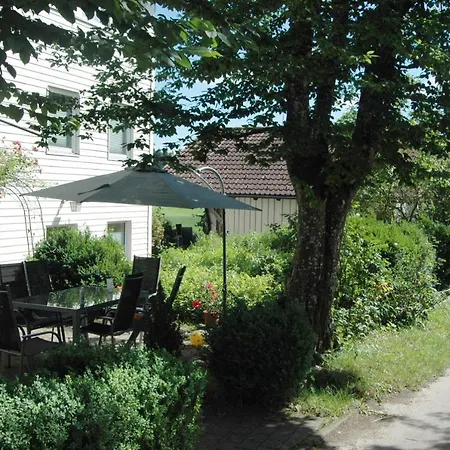 Altes Schulhaus Apartment Argenbuhl